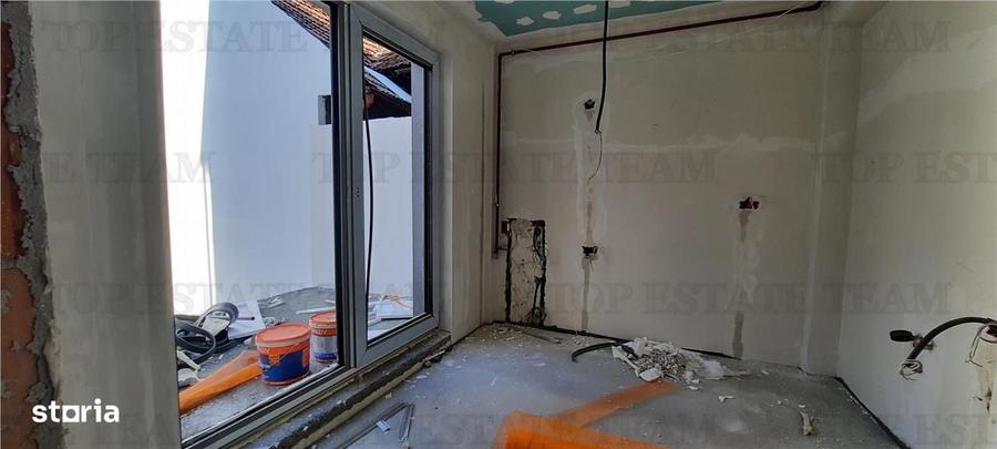 Vanzare apartament 3 camere parter cu gradina 80 mp, bloc nou, zona p - 5