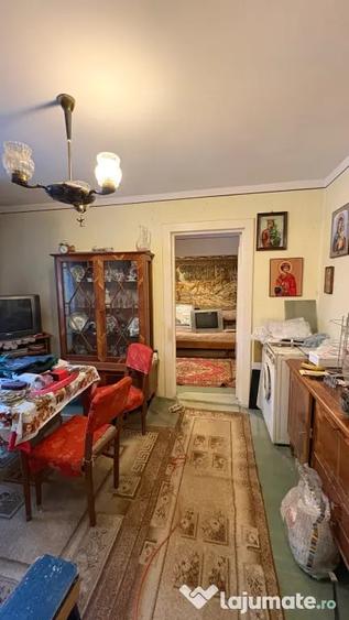 Apartament cu 2 camere semidecomandat în Rogerius
