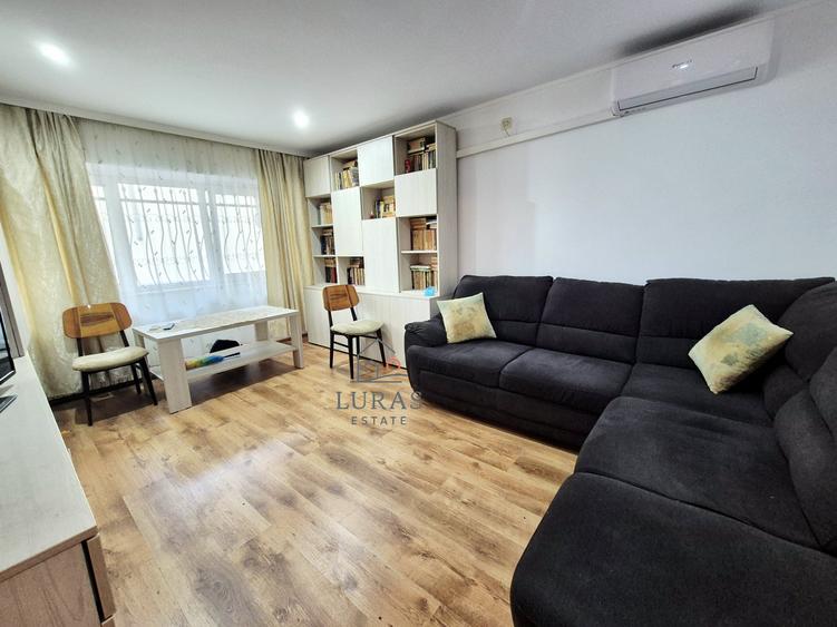 Apartament cu 3 camere decomandat, mobilat în Dacia