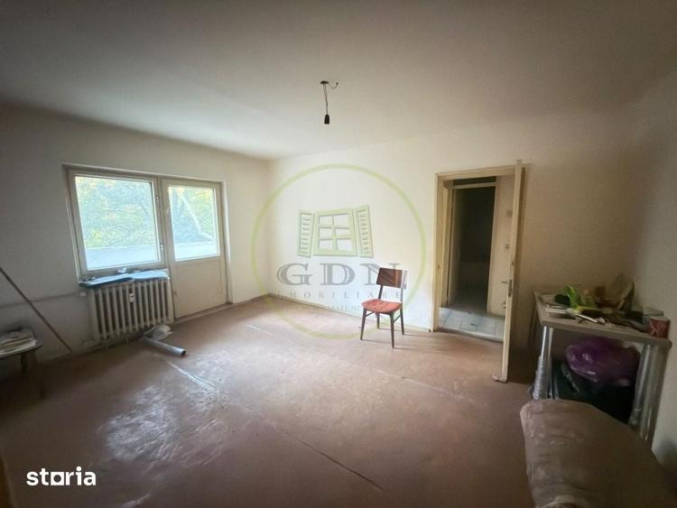 Apartament cu 3 camere semidecomandat în Brazda lui Novac