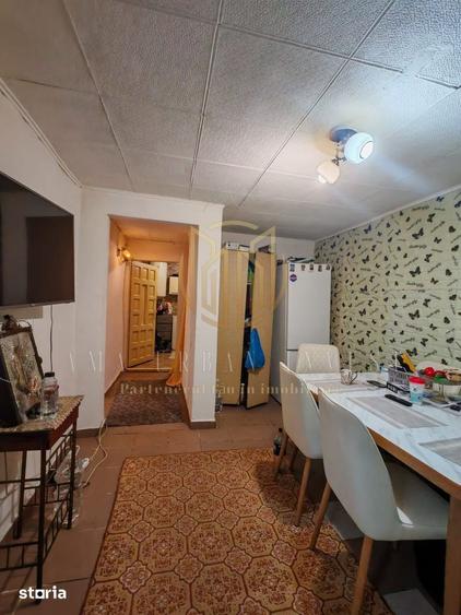 Casă cu 3 camere cu Teren 200 Mp în Apărătorii Patriei