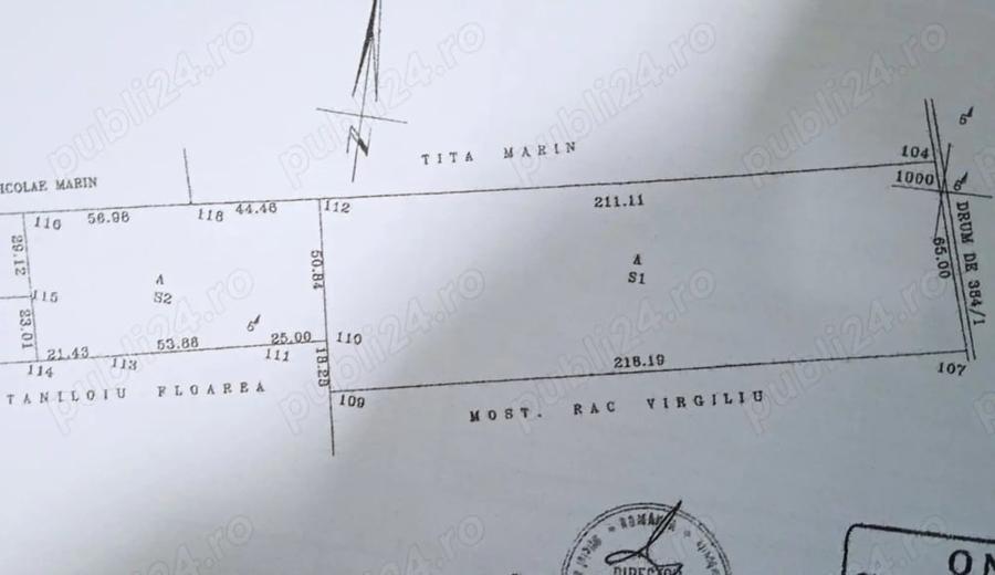 Teren de 19650 mp, în Central