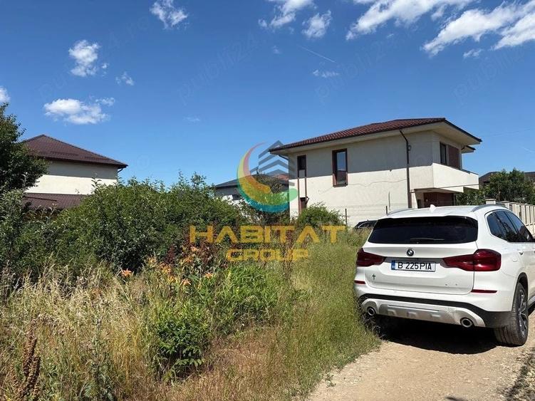 Teren Construcții intravilan de 521 mp, în Est