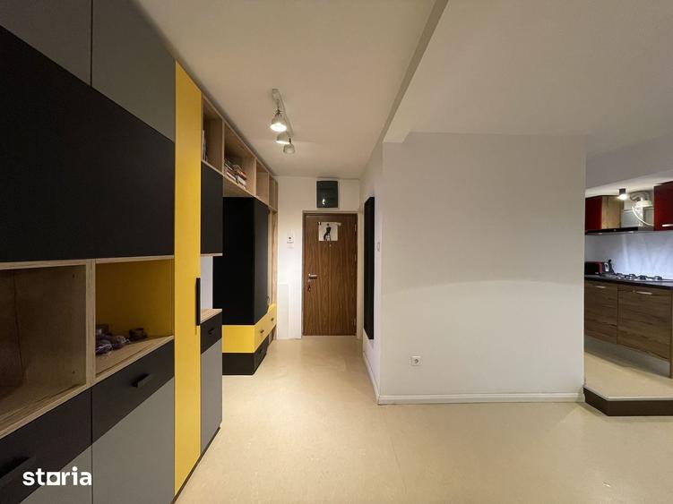 Apartament cu 3 camere în Decebal