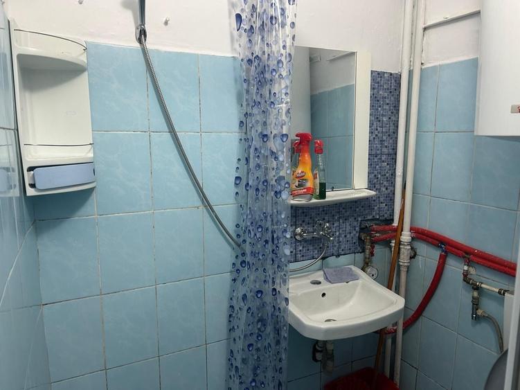 Garsonieră semidecomandată în Buziașului