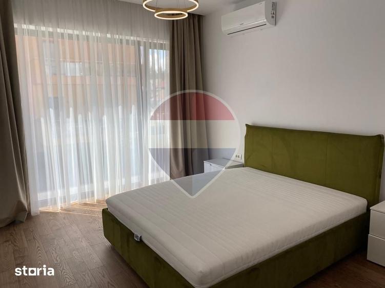 Casă cu 5 camere cu Teren 327 Mp în Băneasa