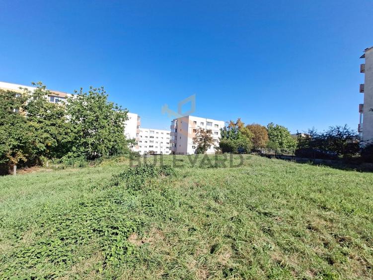 Teren Construcții intravilan de 1046 mp, în Zorilor