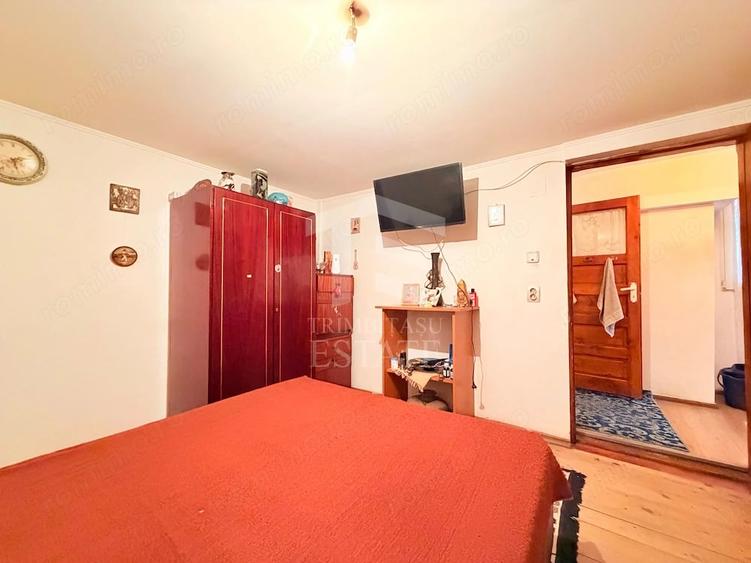Casă cu 4 camere cu Teren 160 Mp în Rahova