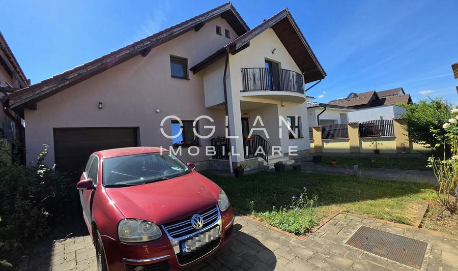 Casă individuală cu 5 camere cu Canalizare în Sud