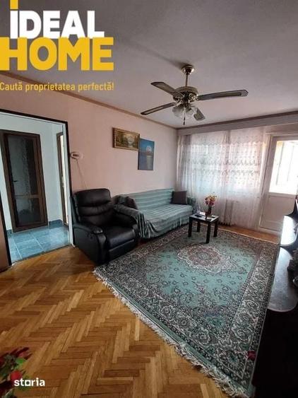 Apartament cu 2 camere semidecomandat în Podu Roș