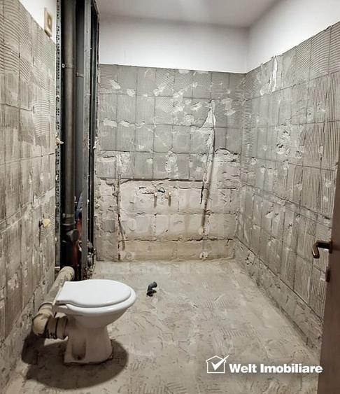 Apartament cu 3 camere decomandat în Mărăști