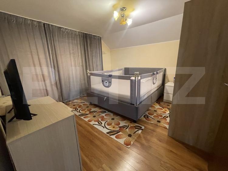 Casă individuală cu 5 camere cu Canalizare în Sud-Vest