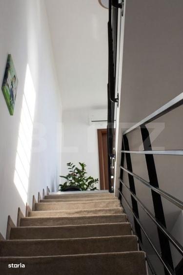 Apartament cu 4 camere în Remetea