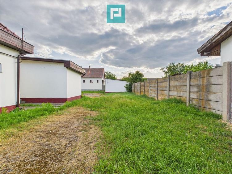 Casa cu 3 camere pentru investi?ii in Battonya - 18