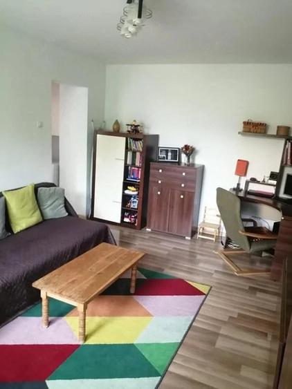 Apartament cu 2 camere semidecomandat în Bună Ziua