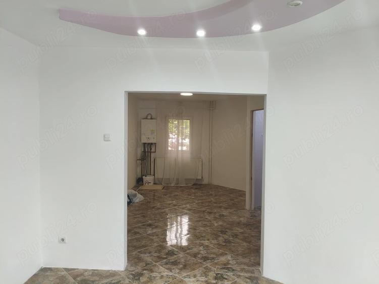 Apartament cu 2 camere decomandat în Soarelui