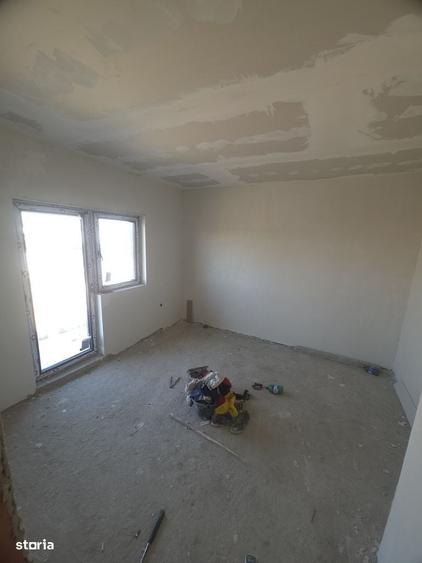 Casă cu 4 camere cu Teren 250 Mp în Clinceni