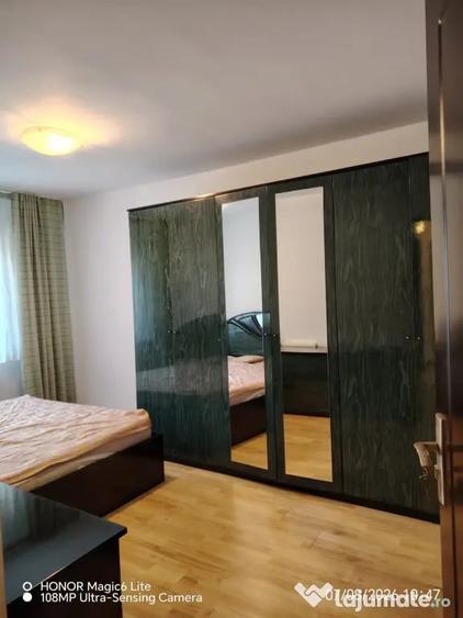 Apartament cu 3 camere decomandat în Bartolomeu