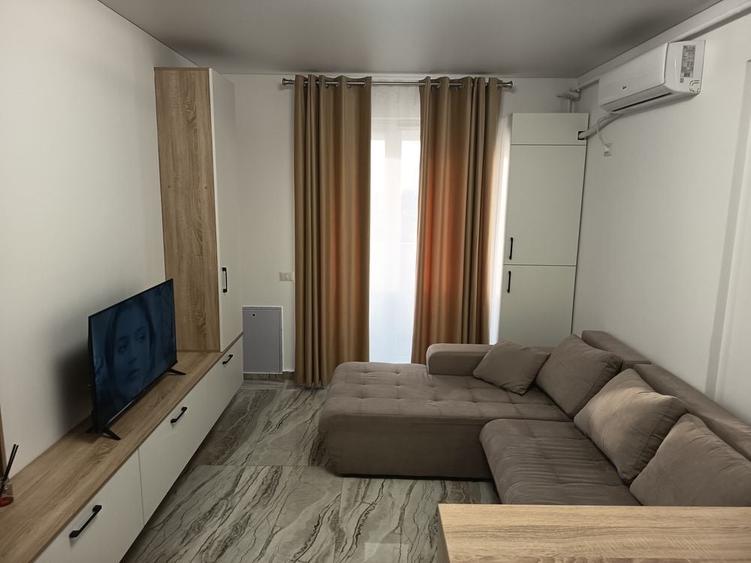 Apartament cu 2 camere semidecomandat în Chiajna