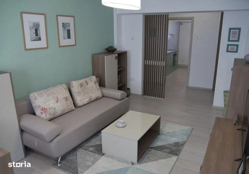 Apartament cu 3 camere, mobilat în Tomis Nord