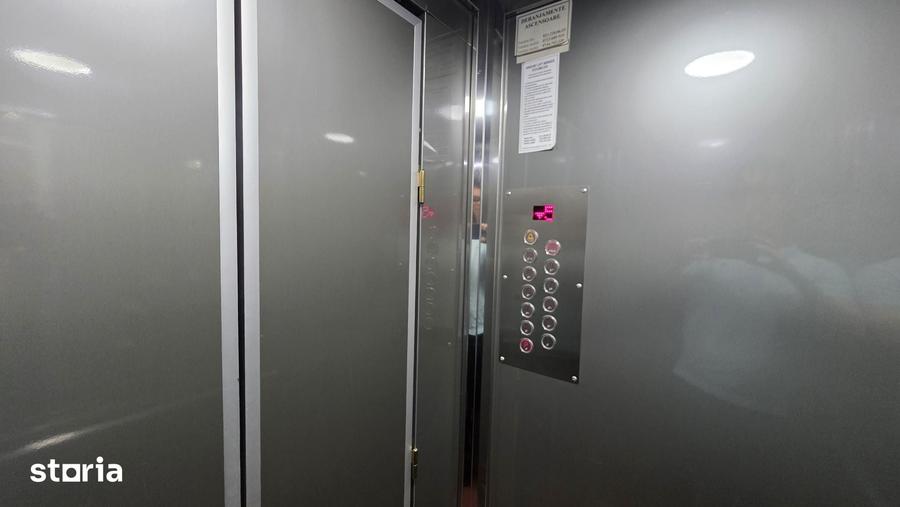 Apartament cu 3 camere în Drumul Taberei