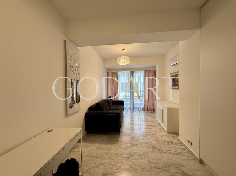 Apartament cu 3 camere decomandat, mobilat în Herăstrău