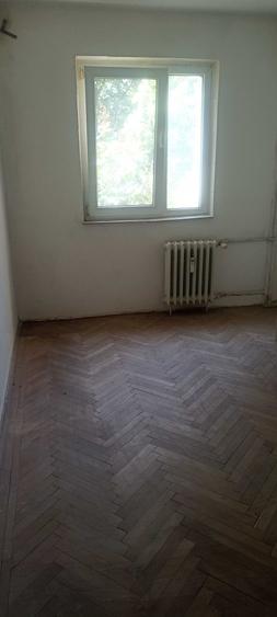 Apartament cu 2 camere semidecomandat în Alecu Russo