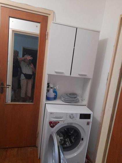 Apartament cu 3 camere semidecomandat în Drumul Taberei