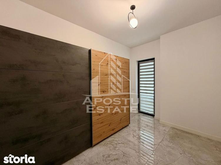 Apartament cu 3 camere, mobilat în Giroc