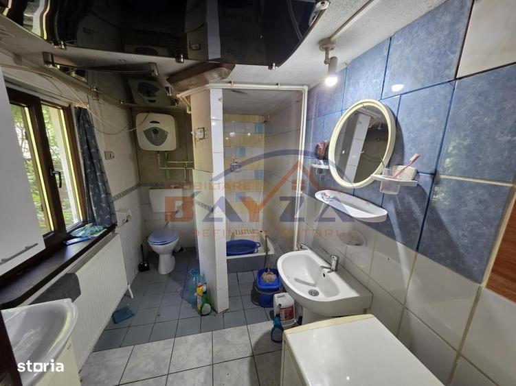 Casă cu 3 camere în Chiuzbaia