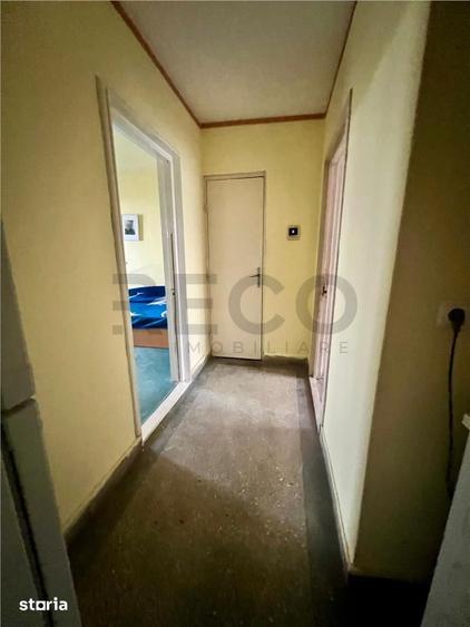 Apartament cu 3 camere decomandat în Rogerius