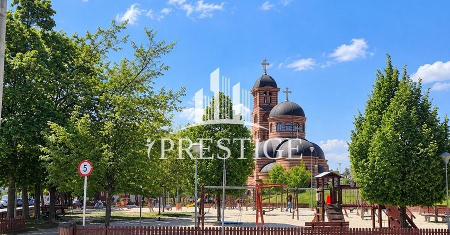 Apartament cu 2 camere decomandat, mobilat în Ștrand