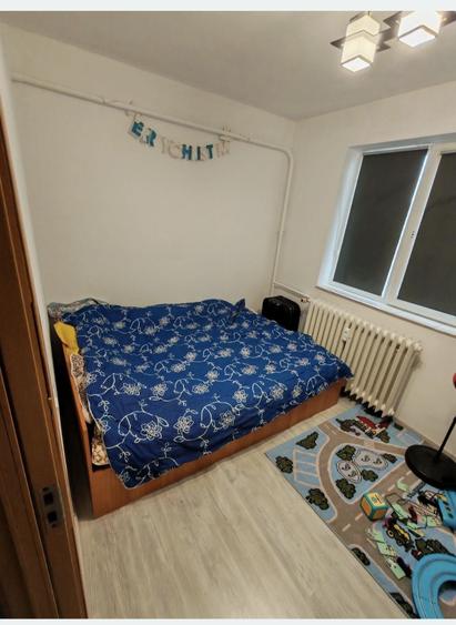 Apartament cu 2 camere semidecomandat în Valea Rosie