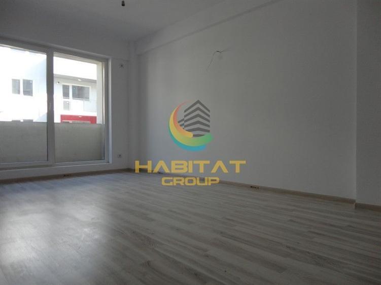 Apartament cu 3 camere decomandat în Berceni