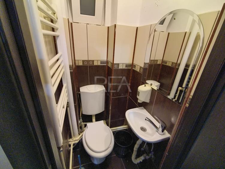 Apartament cu 3 camere circular, mobilat în P-ța Romană