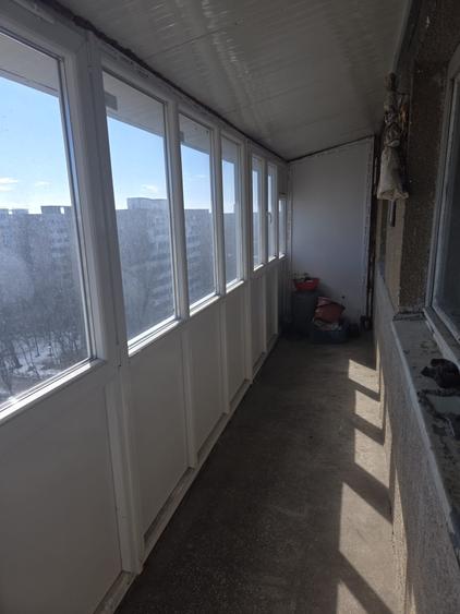 Apartament cu 3 camere decomandat în Apărătorii Patriei