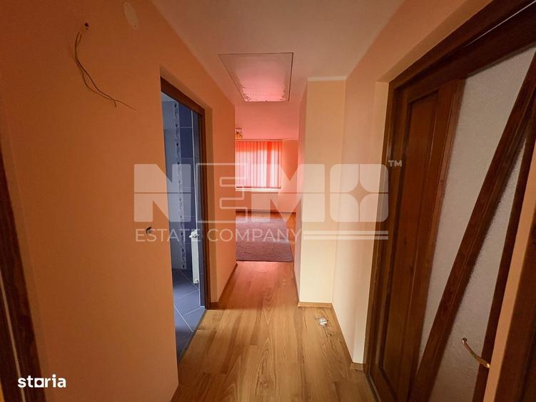Casă cu 4 camere în Straja
