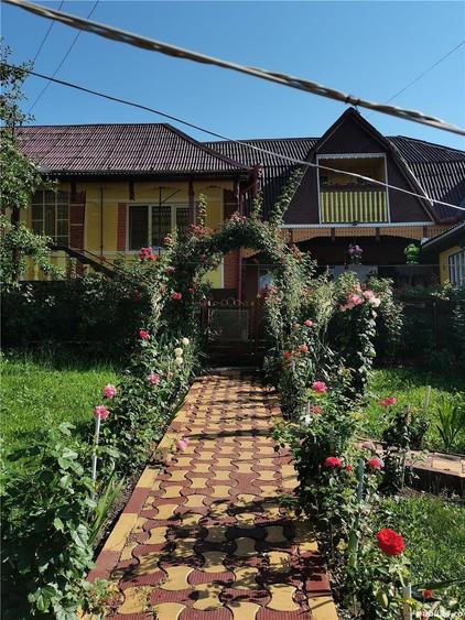 Casă cu 4 camere în Sărmășel