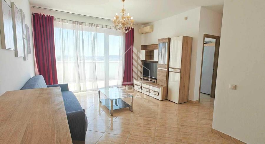 Apartament cu 2 camere decomandat, mobilat în UTA