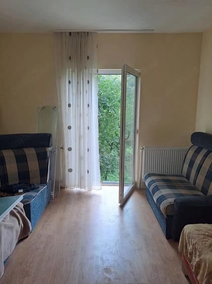 Casă cu 4 camere cu Teren 800 Mp în Posada
