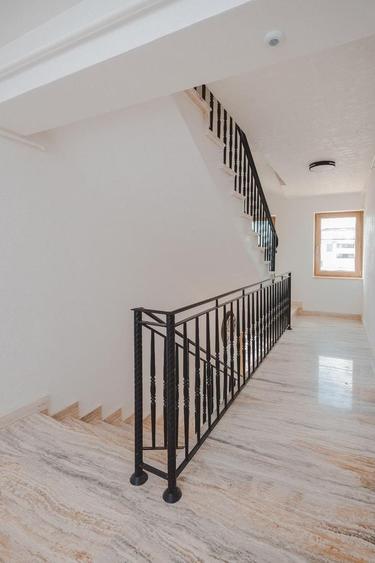 Apartament cu 2 camere semidecomandat în 1 Decembrie 1918