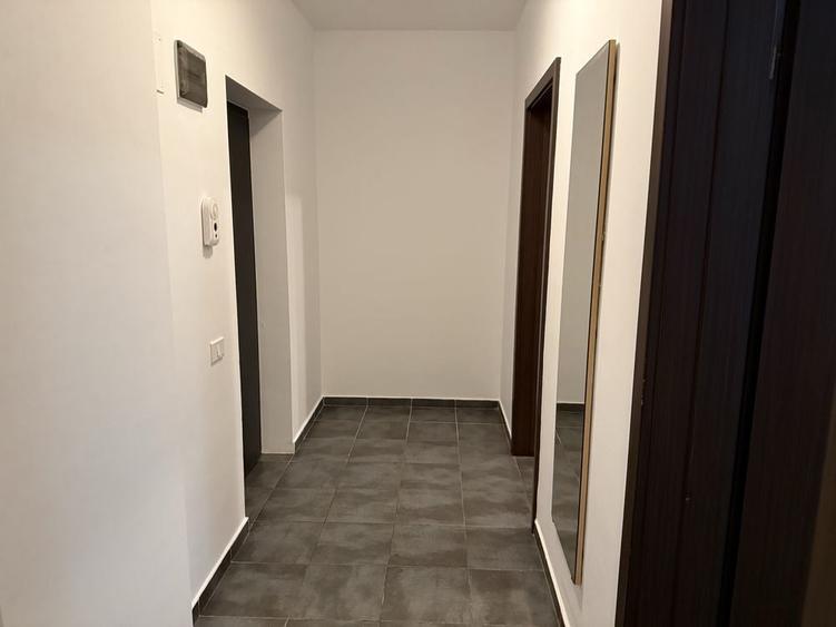 Inchiriez apartament 2 camere Dimitrie Leonida - 1