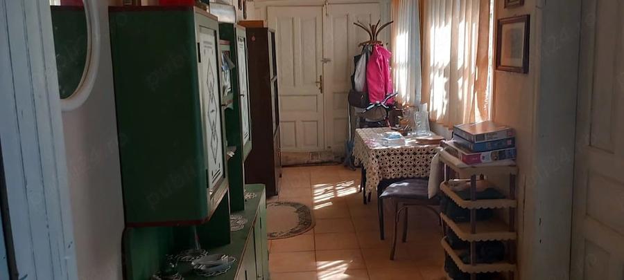 Proprietar vand casa cu teren 2.200 mp in sat Pescari (jud. Arad) - 2