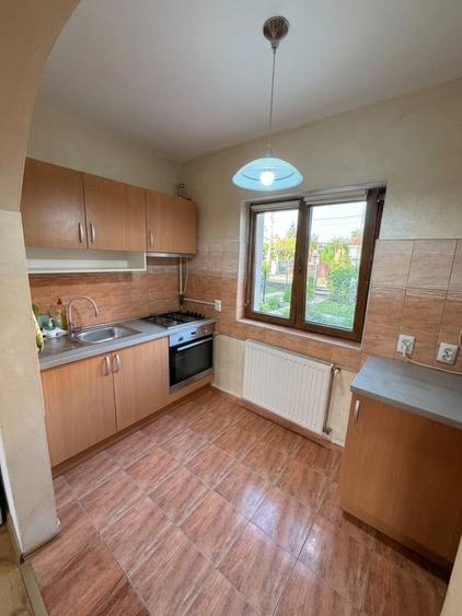 Duplex cu 4 camere cu Canalizare în Europa