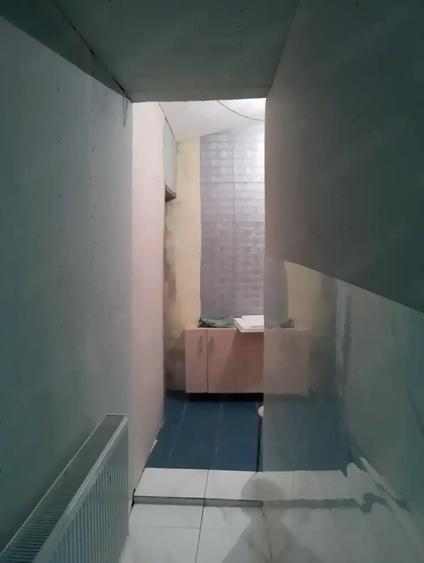 Casă cu 4 camere cu Teren 200 Mp în Central