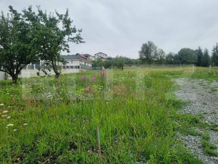 Teren Construcții intravilan de 500 mp, în Sud-Vest