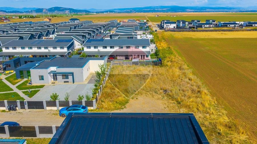 Teren Construcții intravilan de 500 mp, în Tărlungeni