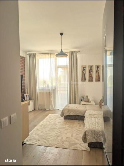 Apartament cu 3 camere decomandat în Vârteju
