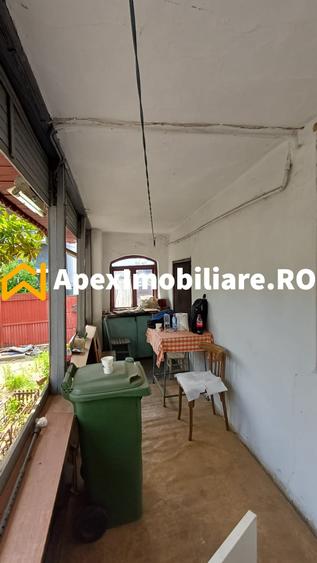 Casă individuală cu 2 camere cu Canalizare în Lacul Tei