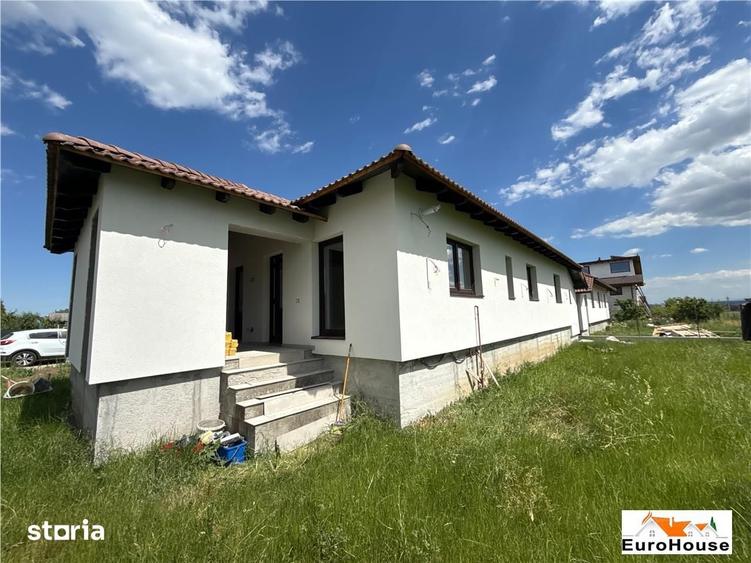 Casa de vanzare pe un nivel in Sard - 3
